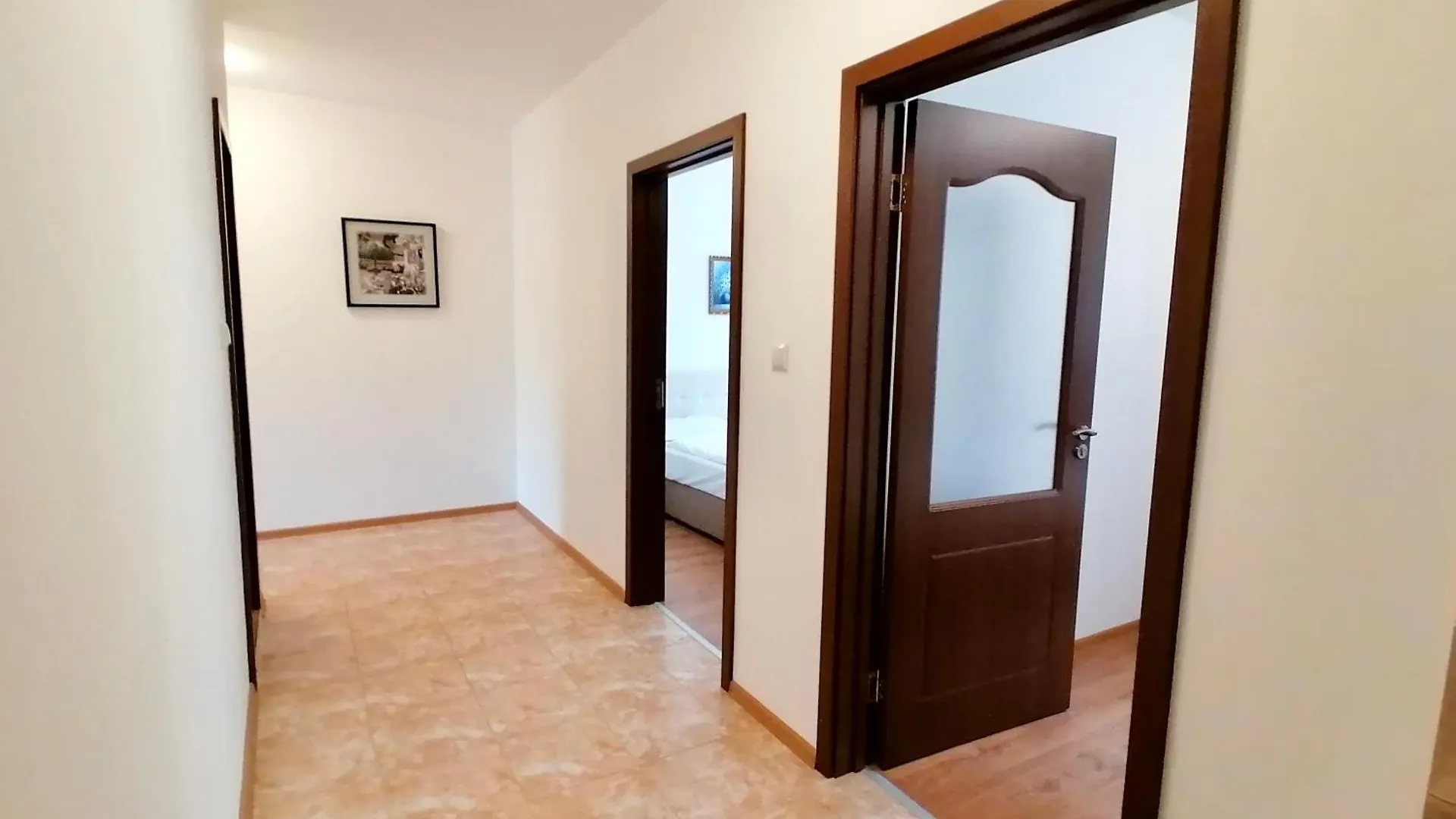 Cabacum Plaza Beach Apartments - High-Speed Wifi Golden Sands 0*,